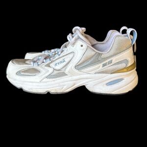RYKA ladies running shoe very good condition size 7 white blue and gray SOLACE